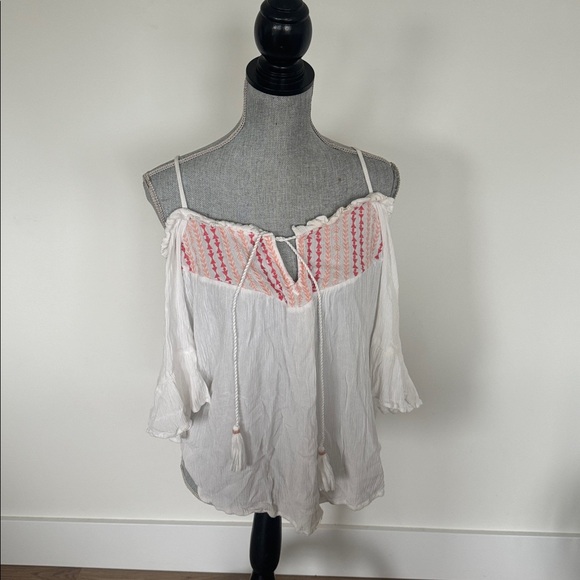 Grace and lace top - Picture 1 of 2